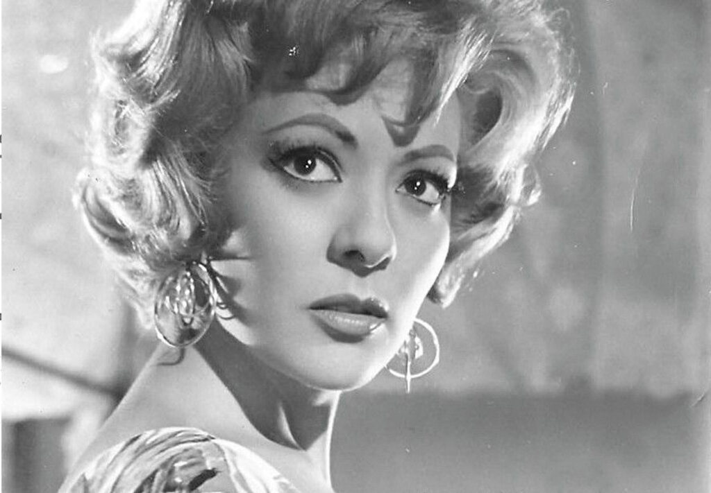 Silvia Pinal: La Eterna Diva de México