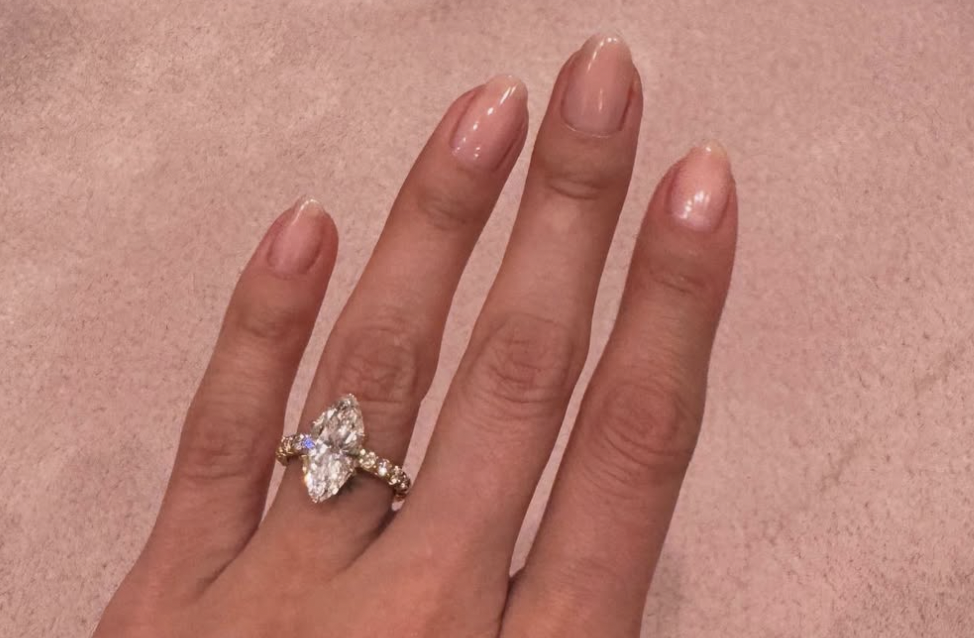 Te contamos todo sobre el anillo de compromiso de Selena Gómez