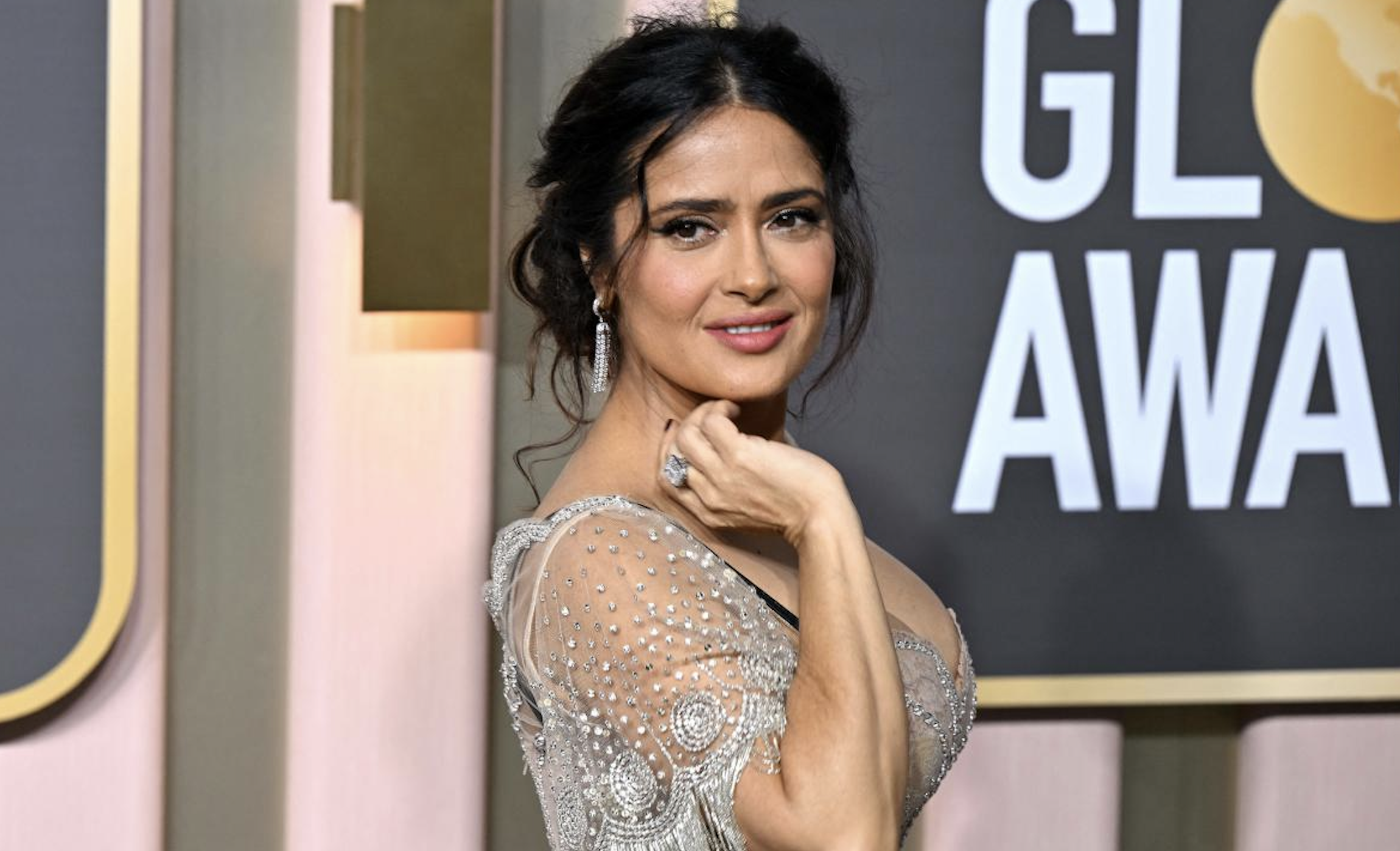 Salma Hayek en los Golden Globes