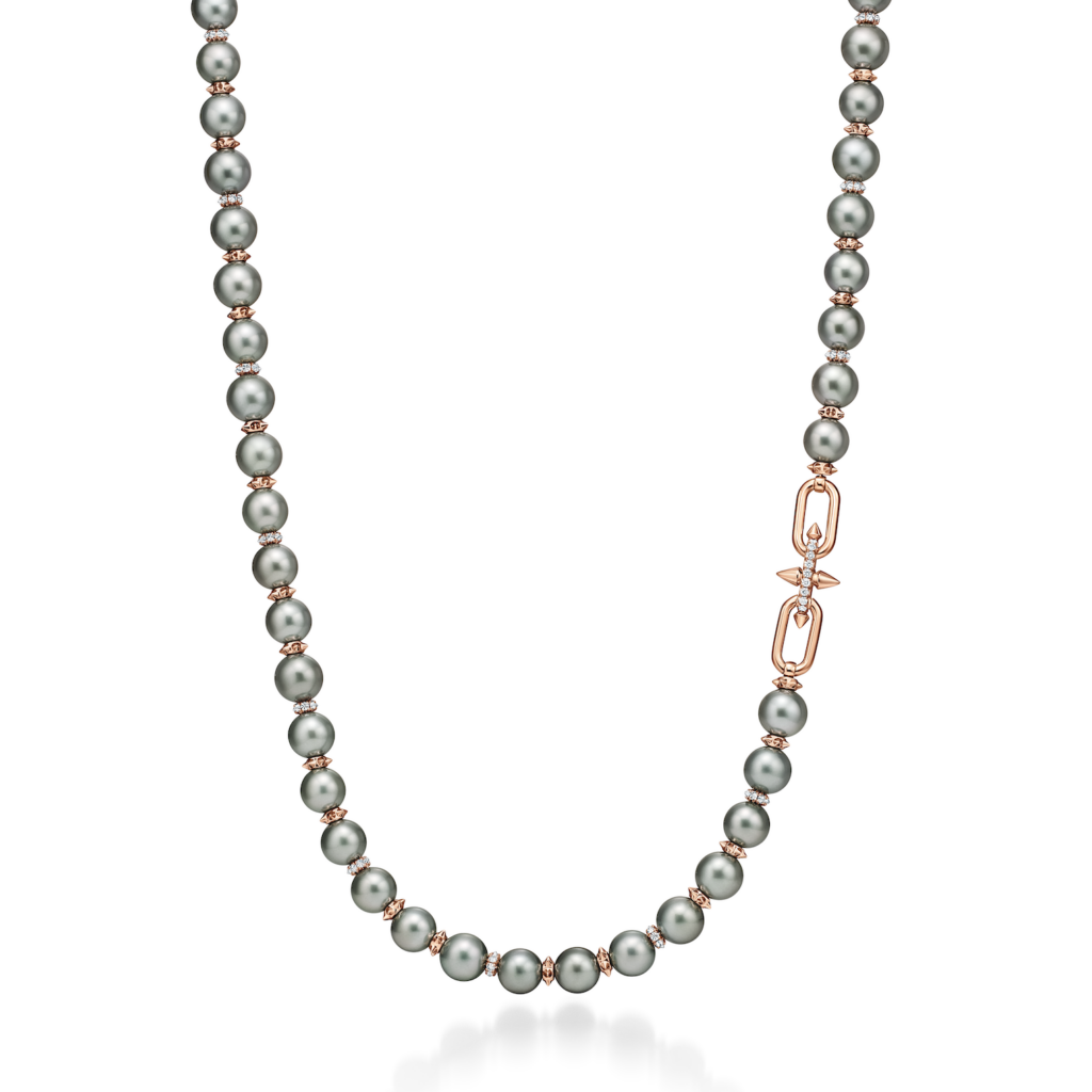 Perlas y Lanzas: Pharrell y Tiffany & Co. redefinen la joyería