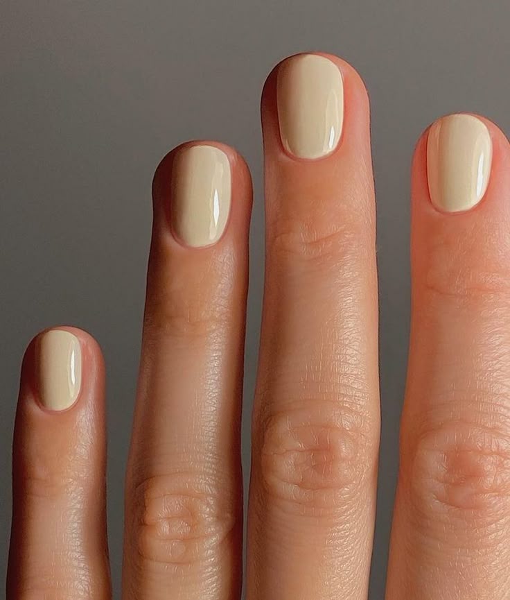 Colores de uñas pastel imprescindibles