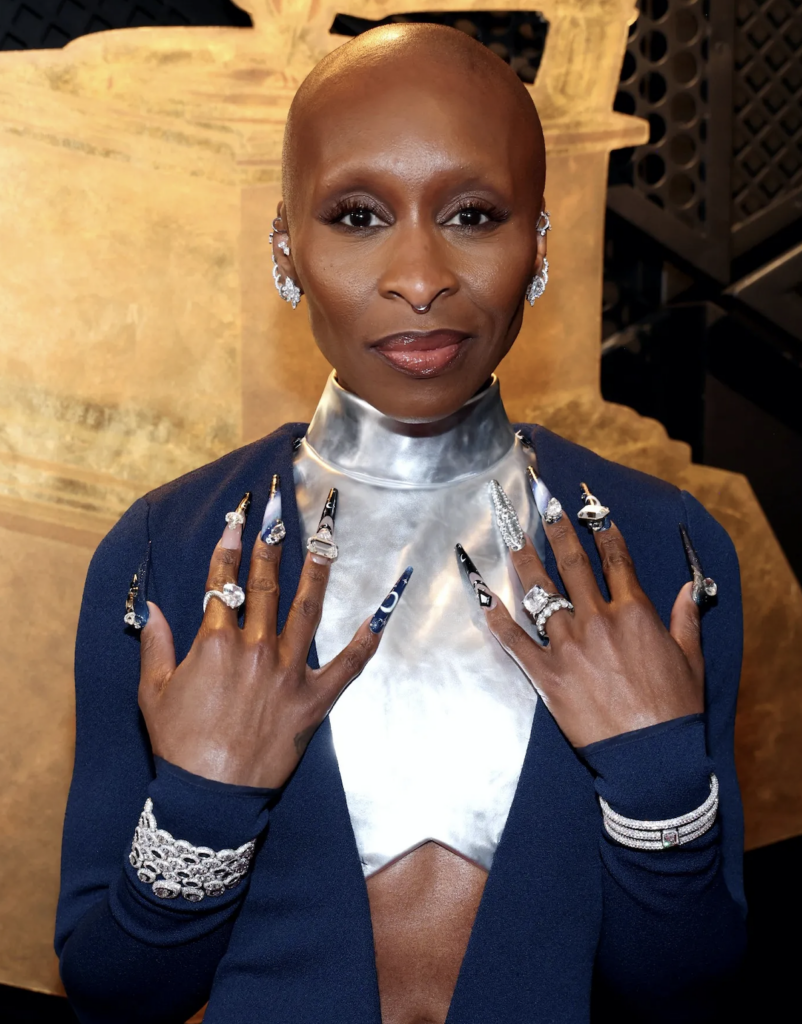Las Uñas Más Cool de los Grammy 2025