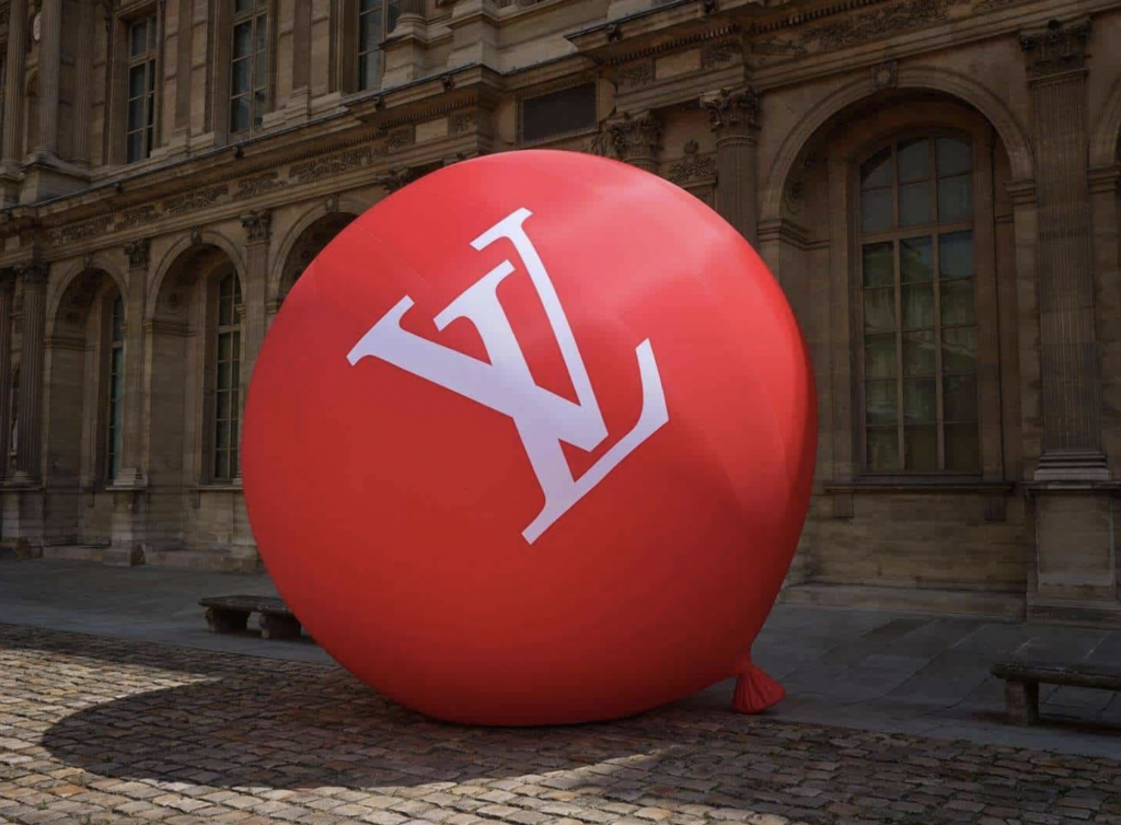 Louis Vuitton y École du Louvre