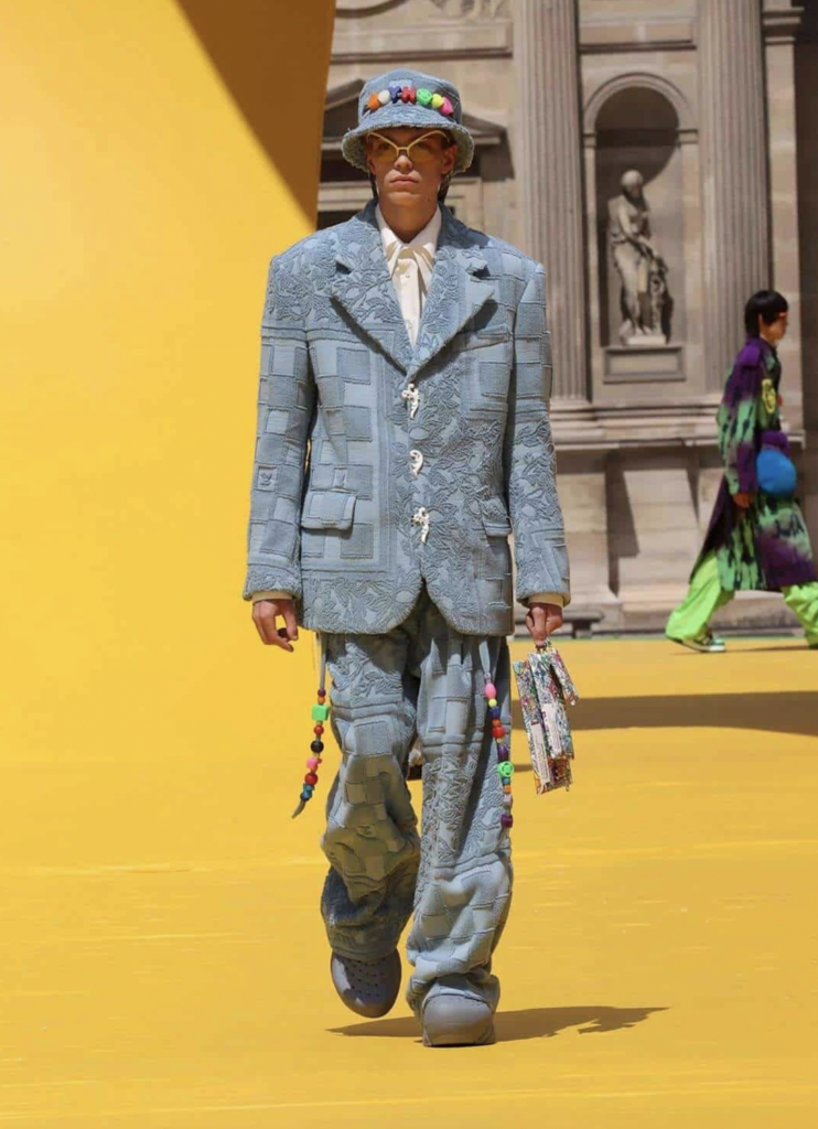 Louis Vuitton y École du Louvre