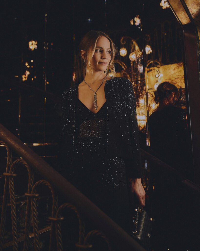 Celebridades deslumbran en la cena Pre-BAFTA de CHANEL