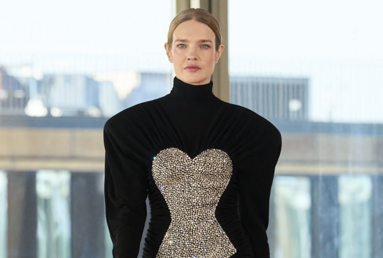 Stella McCartney Fall 2025 Ready-To-Wear