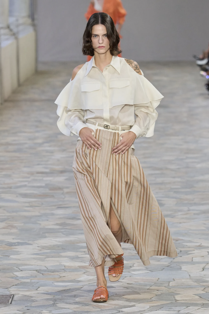 Tendencia Sandalias Griegas: Cómo Llevarlas Esta Temporada