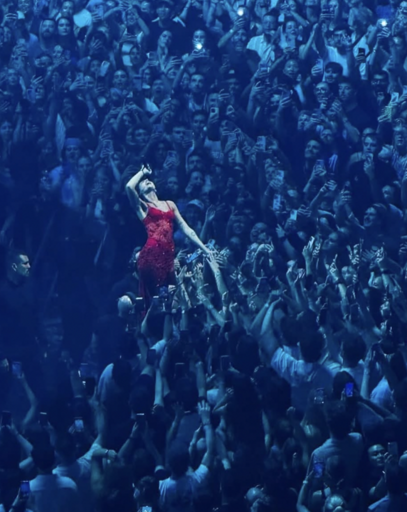 Dua Lipa vuelve y México la espera