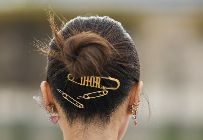 Moños Bajos: Elegancia Sin Esfuerzo