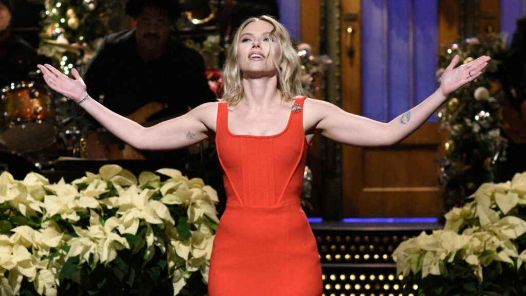 SNL 50: Scarlett Johansson y Bad Bunny brillan en el gran final