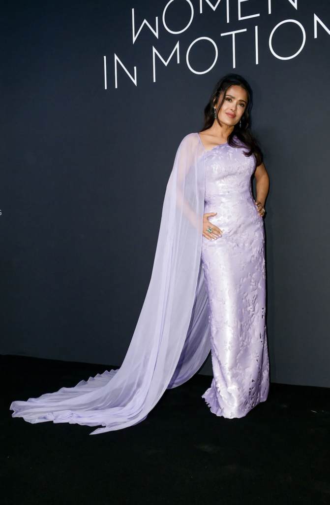 Salma Hayek: 25 Años de Glamour en Cannes