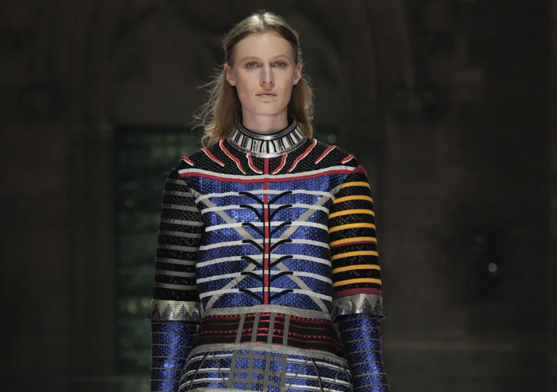 Louis Vuitton Cruise 2026: Noble Encounter