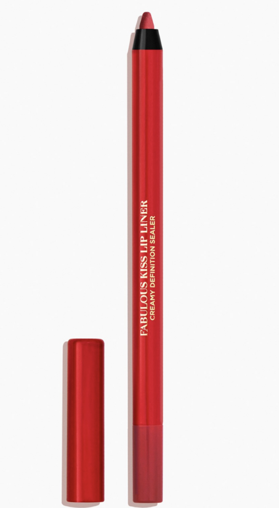 Te decimos cómo lograr unos labios perfectosFabulous Kiss Lip Liner: Carolina Red