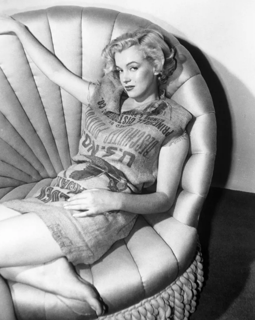 Marilyn Monroe cumpliría 99 años y estos fueron sus looks más icónicos