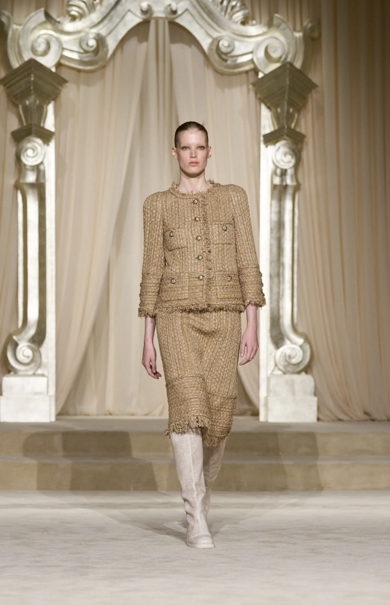 Chanel: Una Oda a la Alta Costura Otoño-Invierno 2025/26