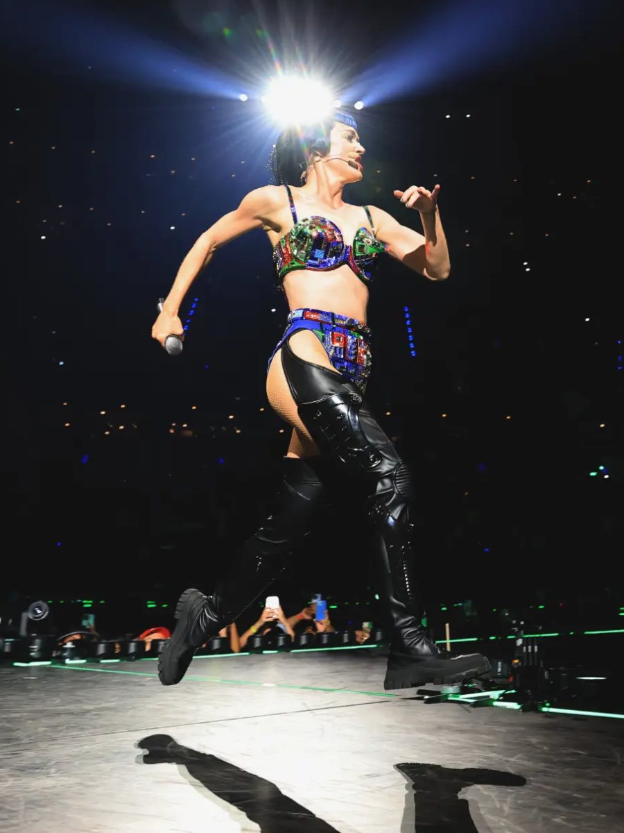 Todos los looks de Katy Perry en The Lifetimes Tour
