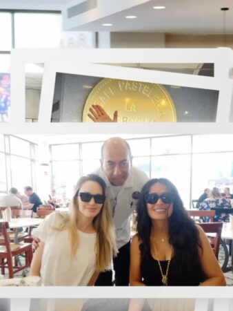 Salma Hayek y Angelina Jolie en Veracruz, y visitan Café La Parroquia
