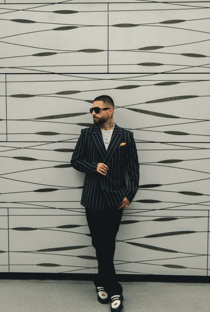 Maluma y sus looks mexicanos