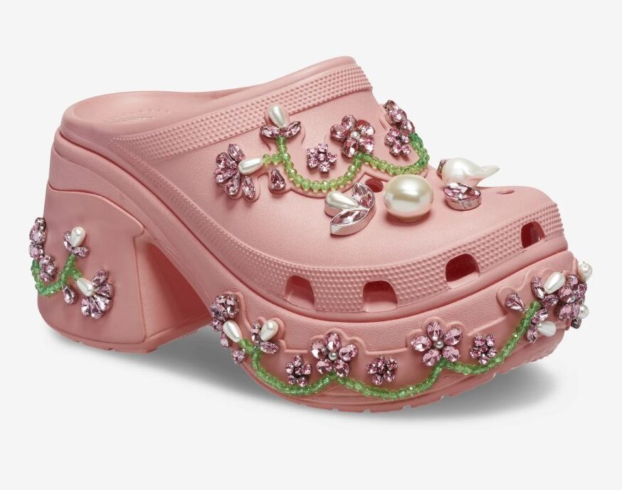Crocs, los zapatos más versátiles en multiples presentaciones