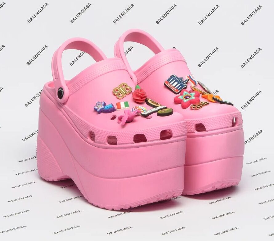 Crocs, los zapatos más versátiles en multiples presentaciones