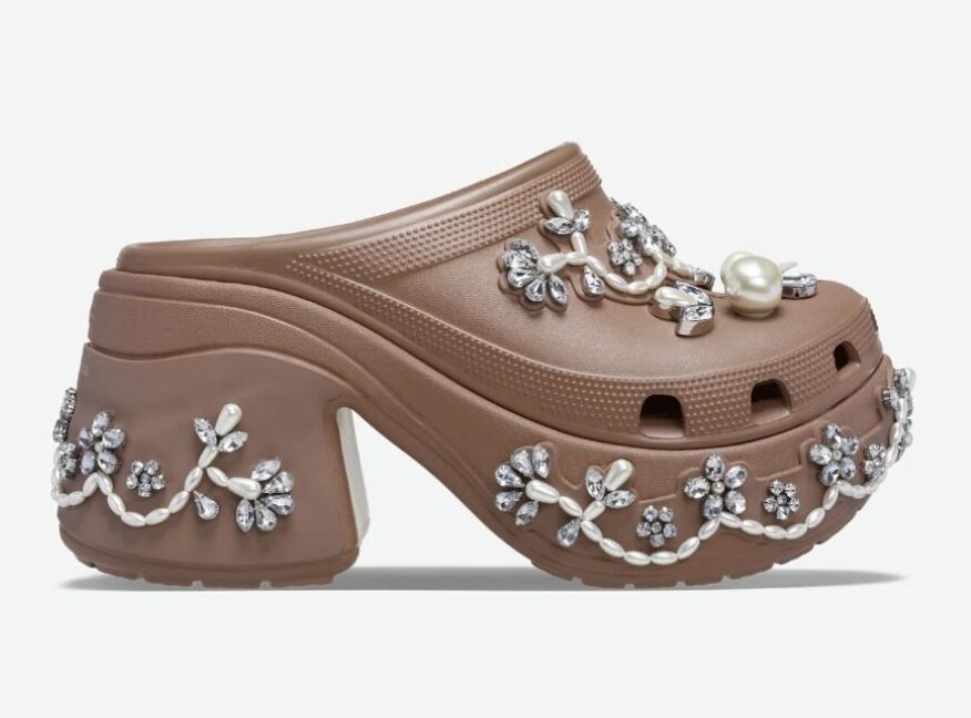 Crocs, los zapatos más versátiles en multiples presentaciones