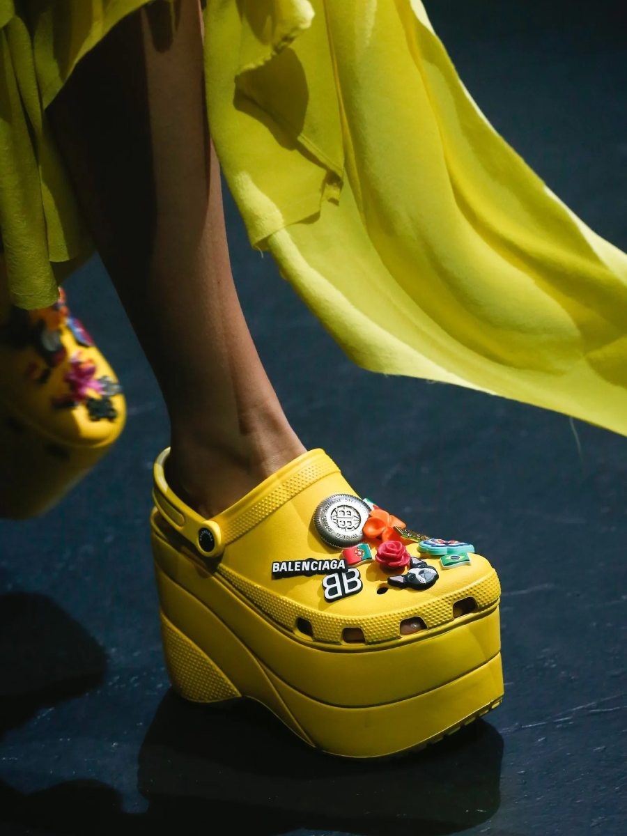 Crocs, los zapatos más versátiles en multiples presentaciones