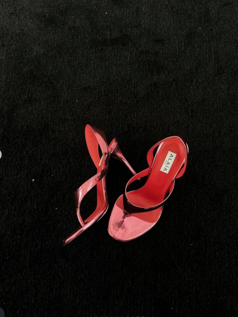 Las sandalias Thong que arrasarán este verano