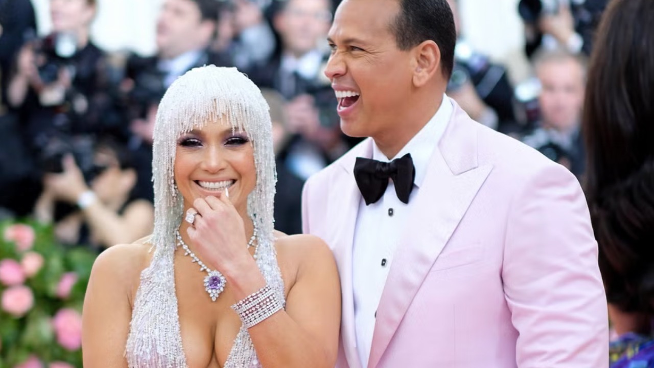 Los anillos más grandes de las celebrities que han causado revuelo