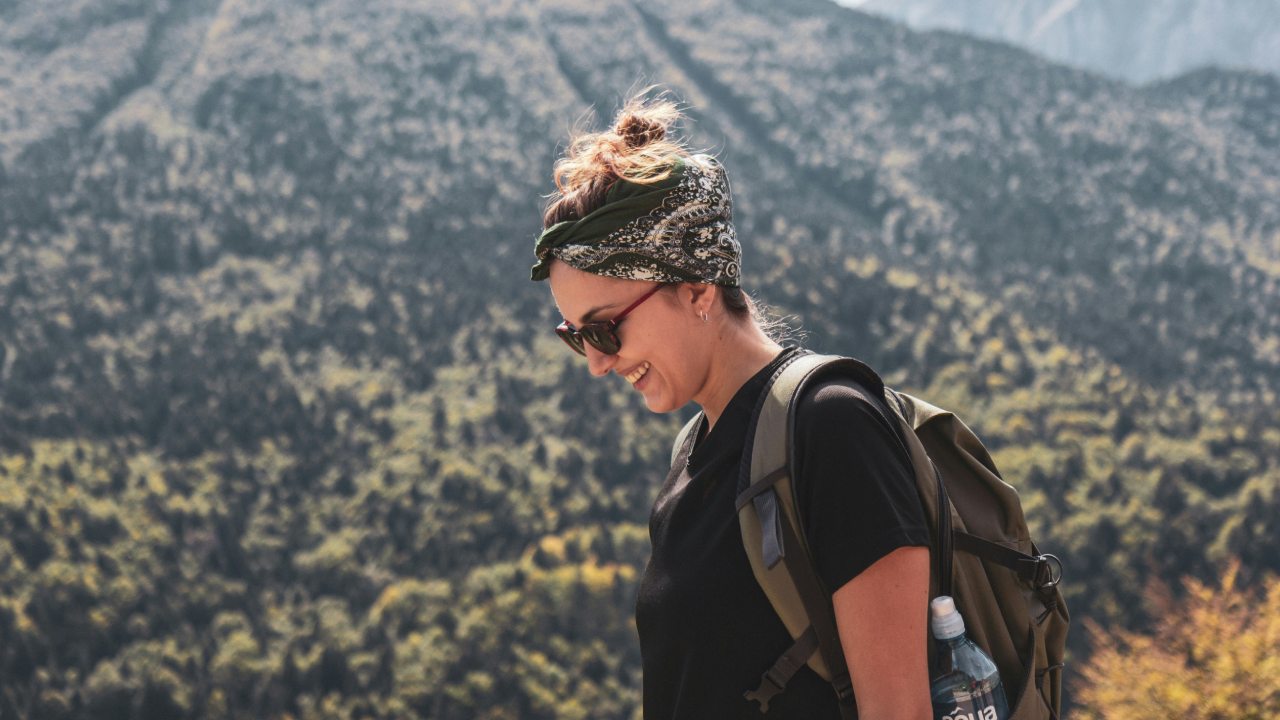 Nordic Walking: el deporte bajo impacto que está conquistando el mundo del bienestar