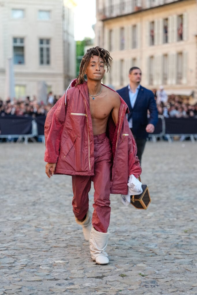 Jaden Smith transforma Louboutin con visión audaz