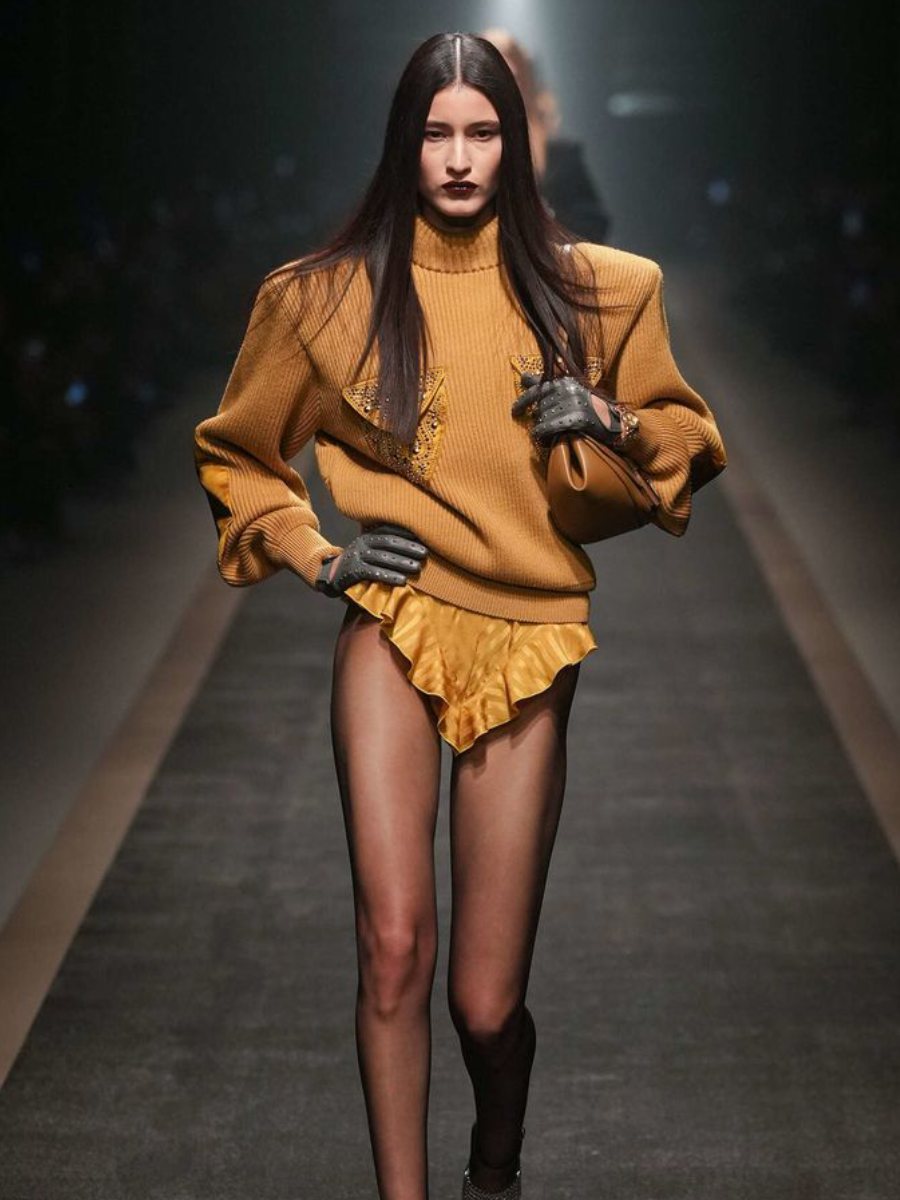 Colores que ya no estarán de moda a partir de septiembre 2025: adiós al dorado total, hola al mocha mousse