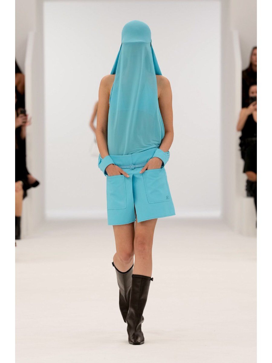 Las tendencias que nos dio el desfile de Courreges en Paris Fashion Week