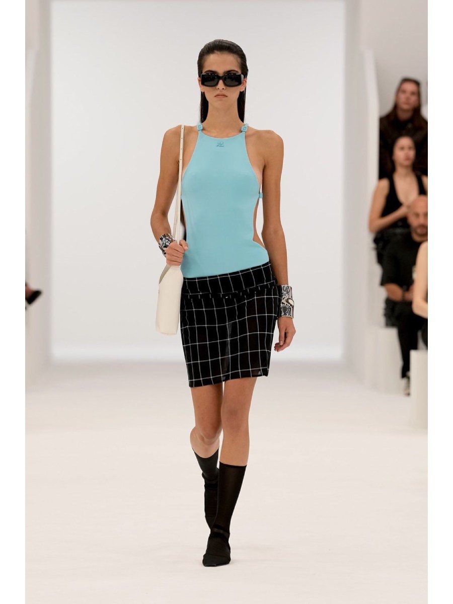 Las tendencias que nos dio el desfile de Courreges en Paris Fashion Week