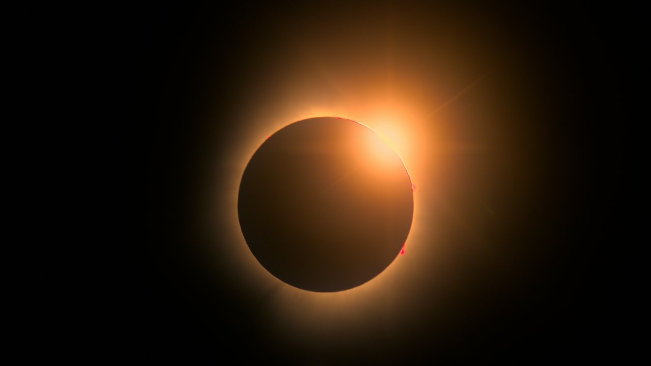 El eclipse solar en Virgo