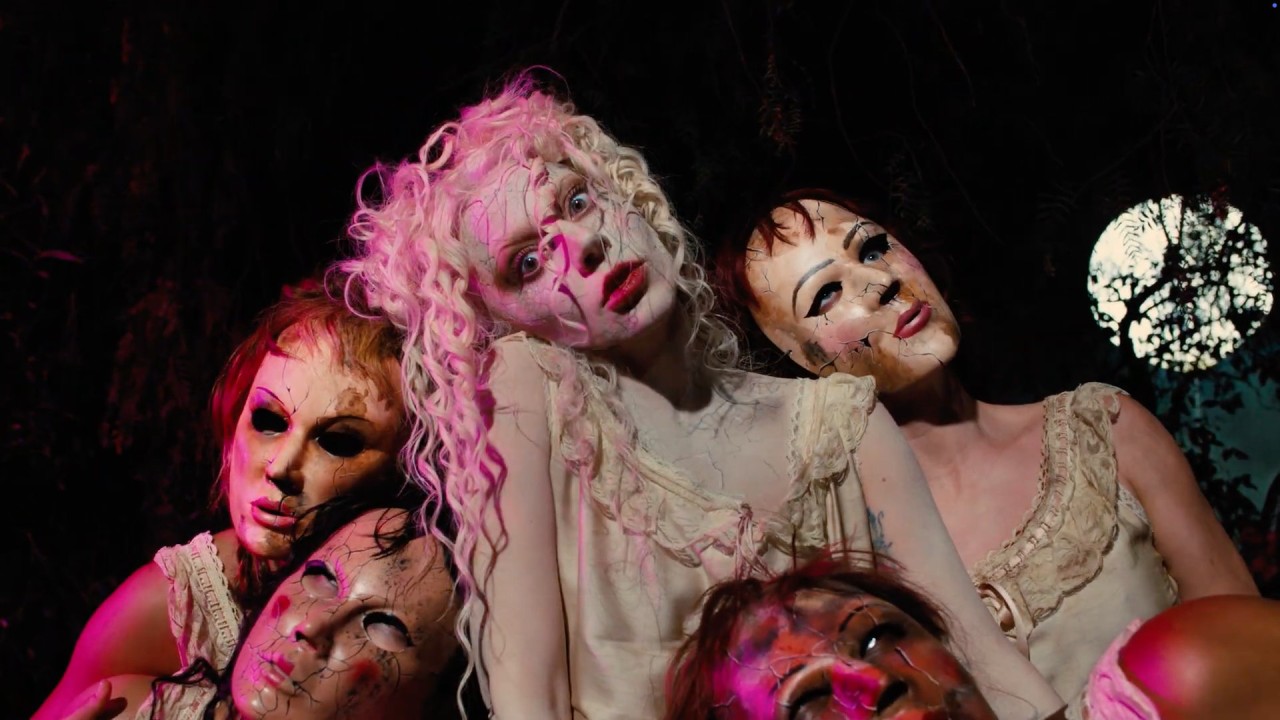 Todos los detalles sobre el video de Lady Gaga en Xochimilco por Tim Burton