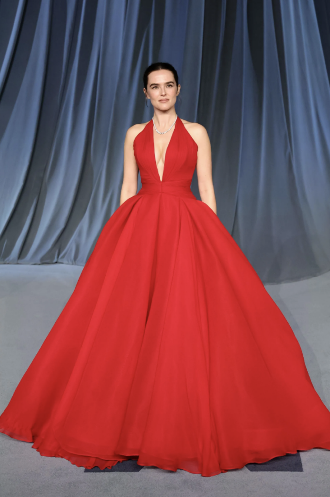 Mejores Looks de la Alfombra Roja de la Academy Music Gala en Los Ángeles
