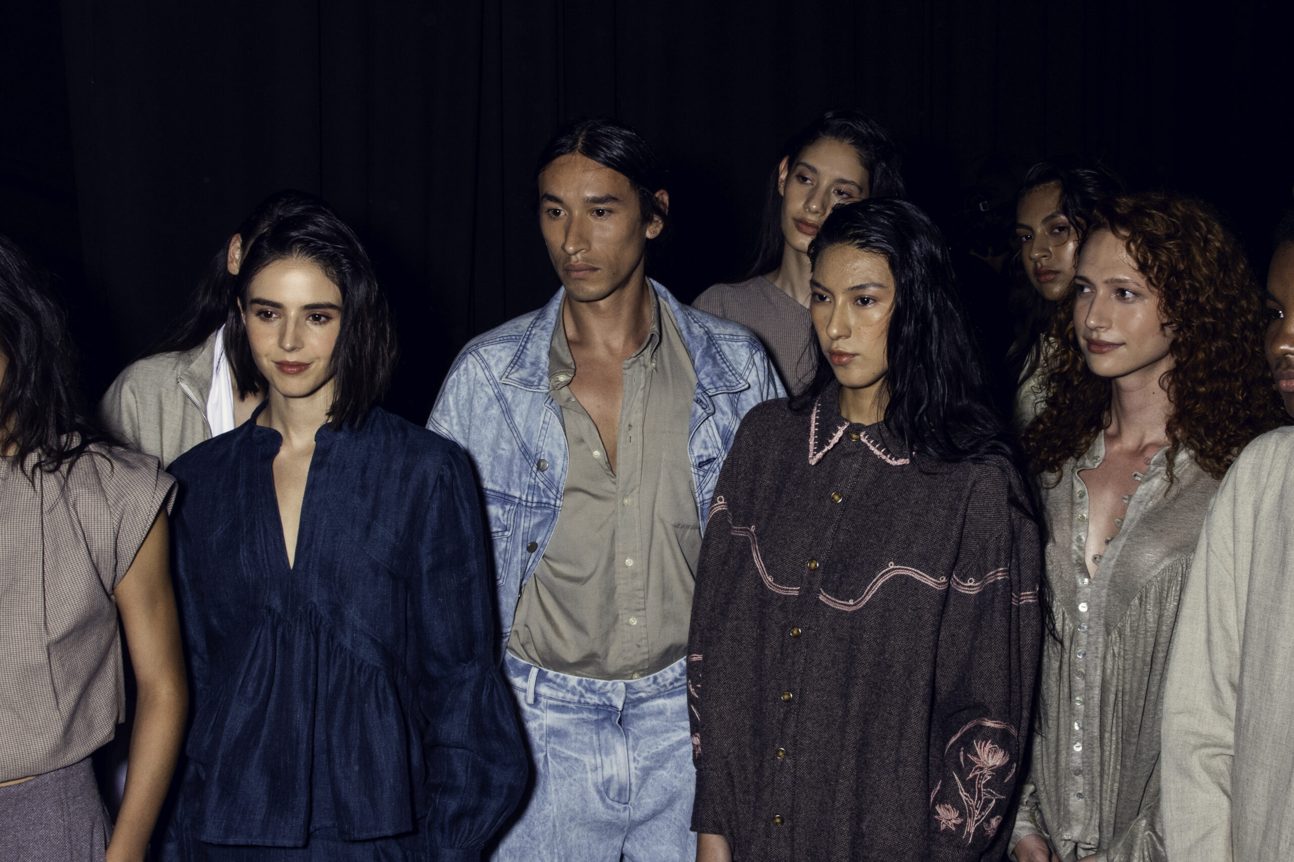 1/8 Takamura y Yakampot celebran la belleza esencial en el Volvo Fashion Week
