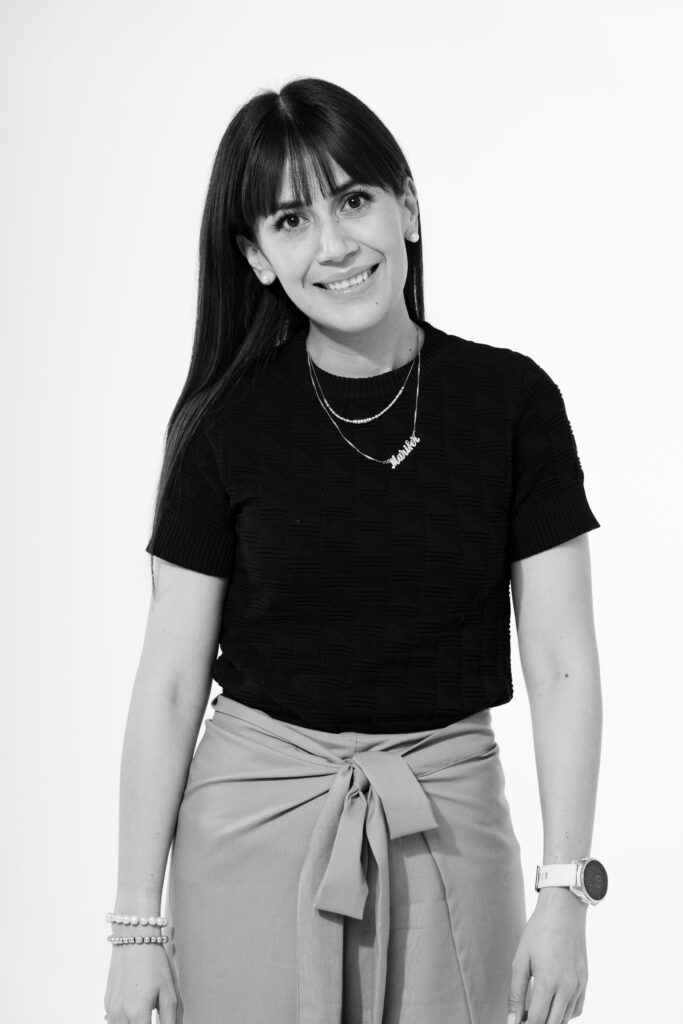 Semiótica: la esencia tejida de Fábrica de Punto por Fernanda Muñoz