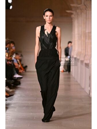 Así fue el desfile de Victoria Beckham SS26 en Paris