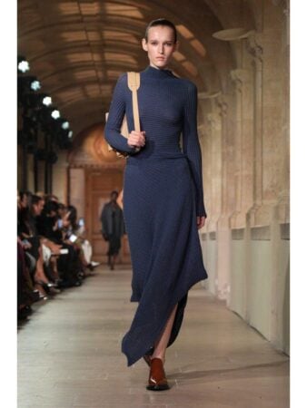 Así fue el desfile de Victoria Beckham SS26 en Paris