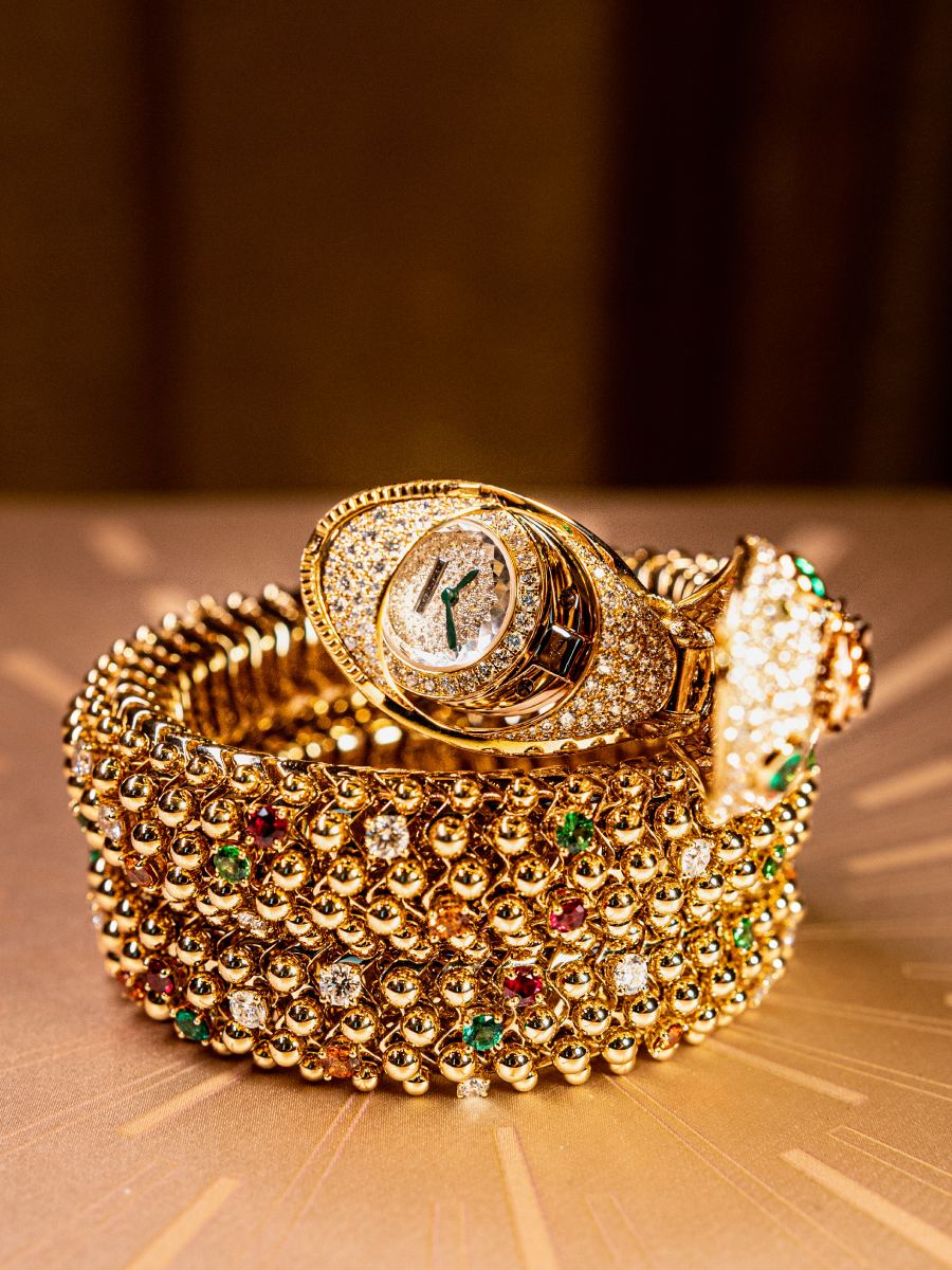 Bvlgari presenta en el SIAR 2025 el reloj secreto Serpenti Pallini Secret Watch