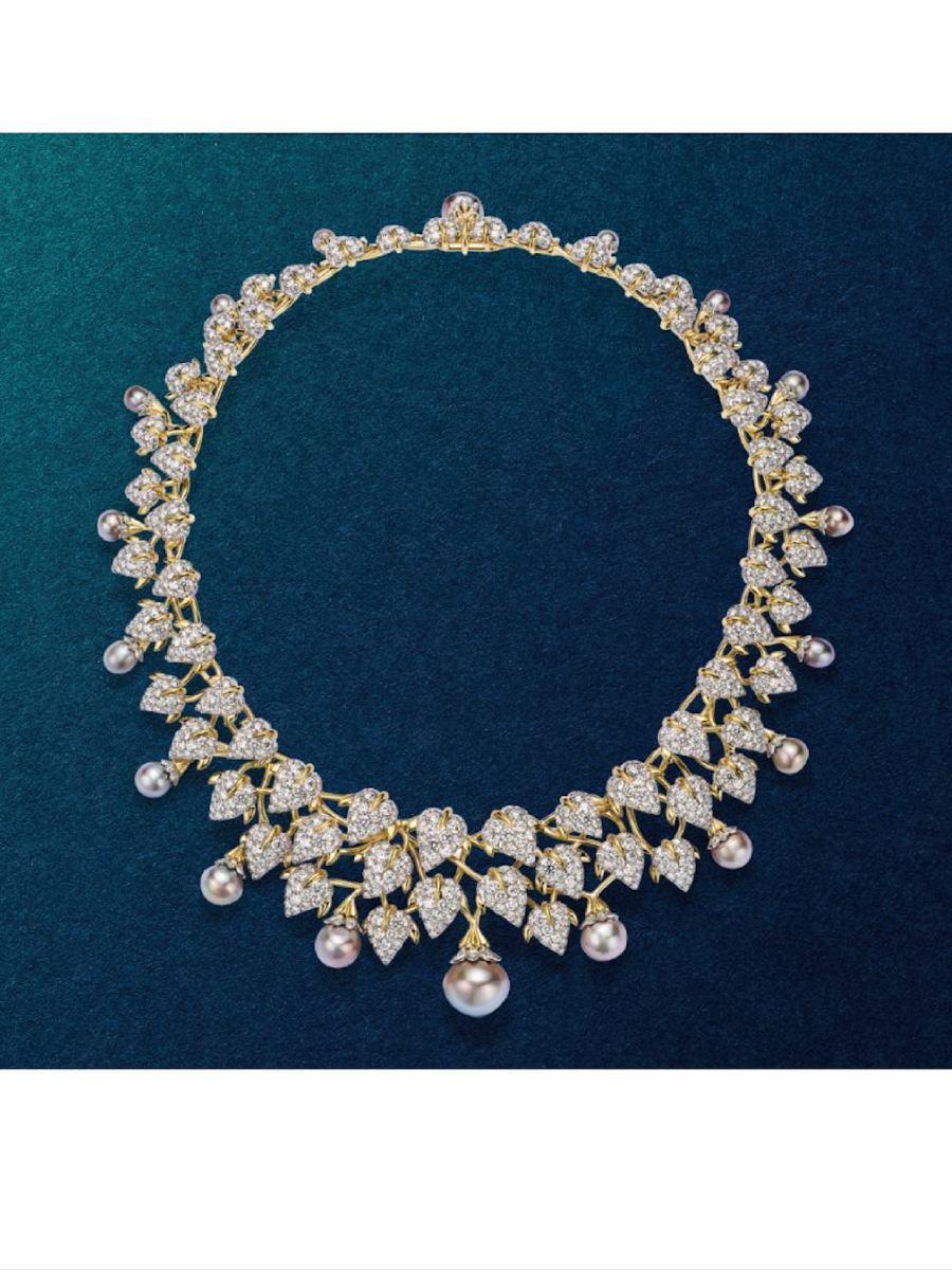 Tiffany & Co. siendo reconocida en la primera edición del Grand Prix de Alta Joyería en Mónaco