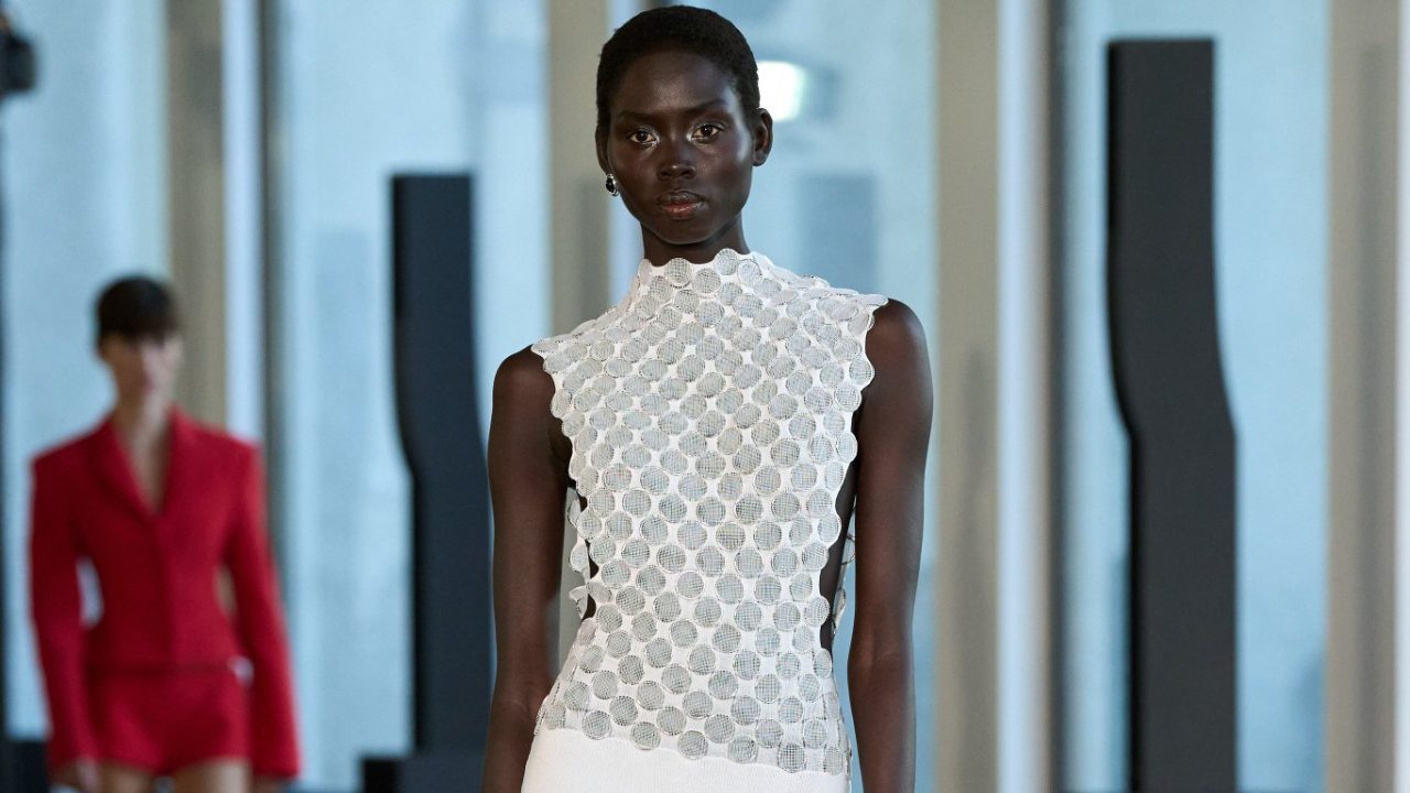 Christopher Esber SS26 en Paris Fashion Week