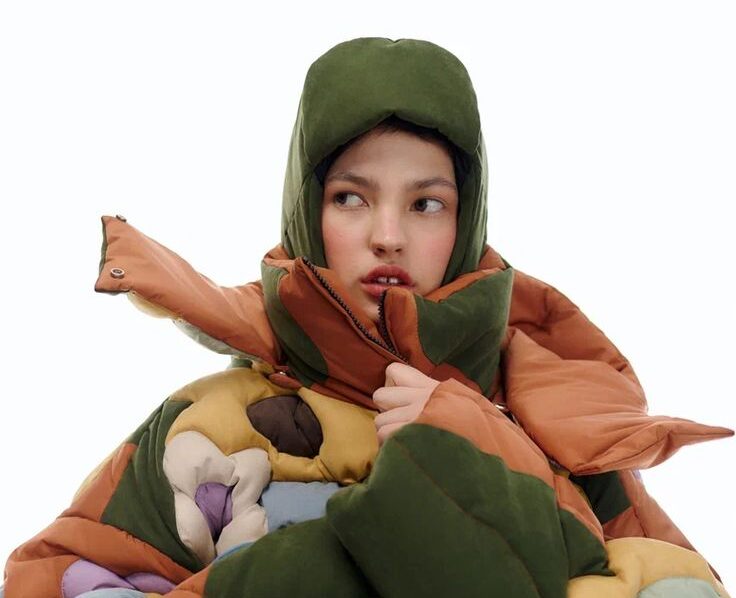 Plumíferos esenciales para un invierno irresistible