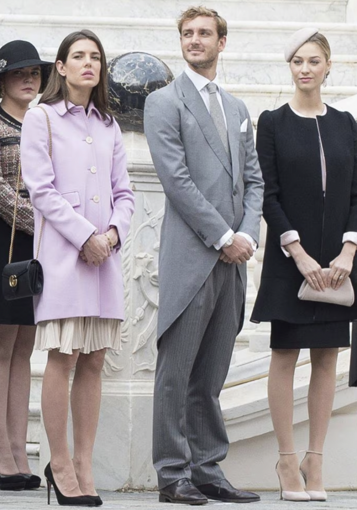Elegancia histórica de Carlota Casiraghi en Mónaco