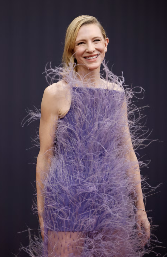 Innovación Ética en Plumas con Fevvers de Stella McCartney