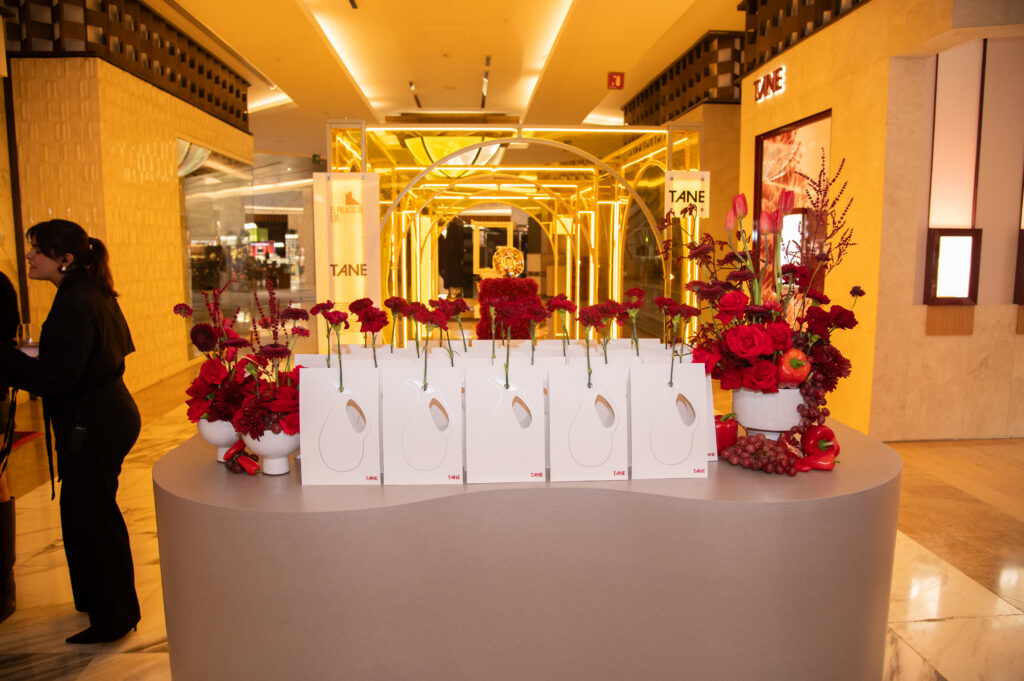 Karla Souza, la nueva embajadora de TANE