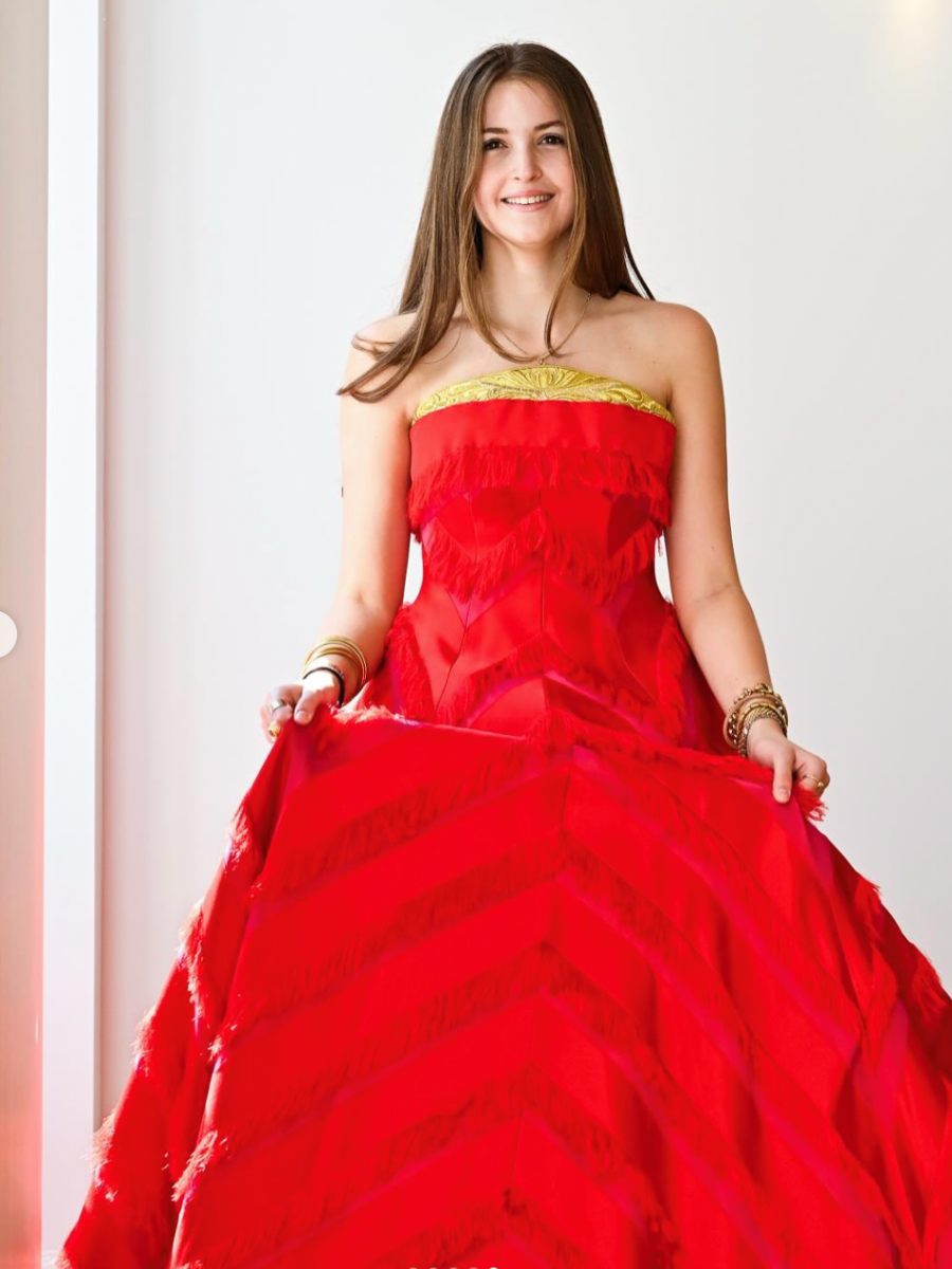 Estas son las participantes del Baile de Debutantes en París