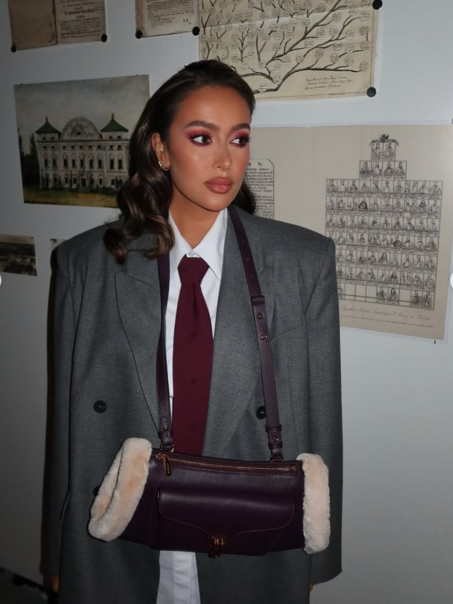 Las hombreras regresan con fuerza este otoño-invierno 2025