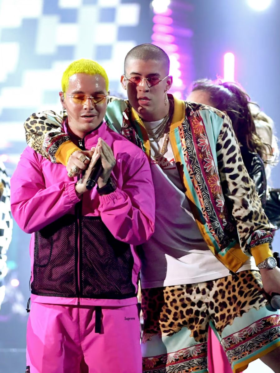 Los looks más históricos de los premios Latin Grammy